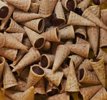 Cono barquillo con chocolate