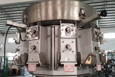 nuts packing machine