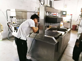 Máquina de sorvete de casquinha no Sri Lanka