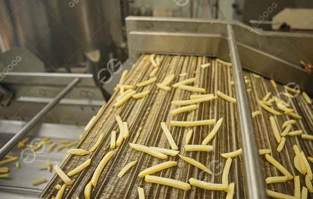 french fries frying machine