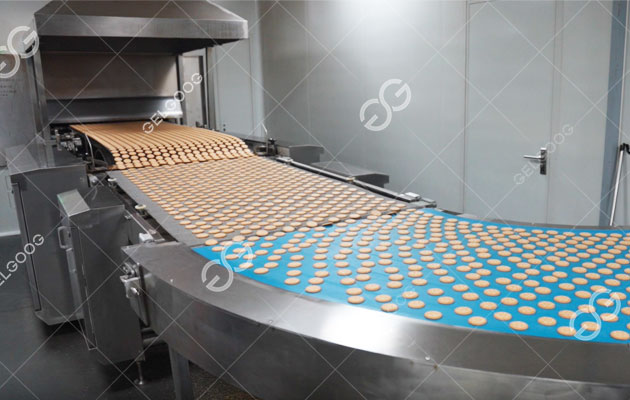 Horno de t&uacute;nel para galletas