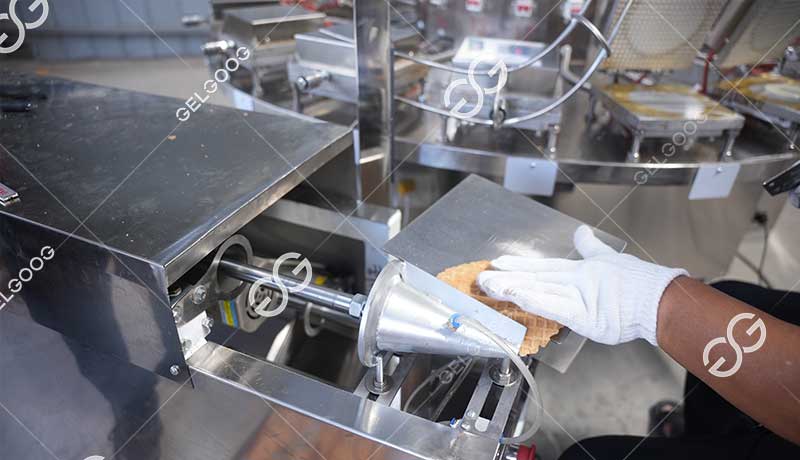 ice cream biscuit cone machine