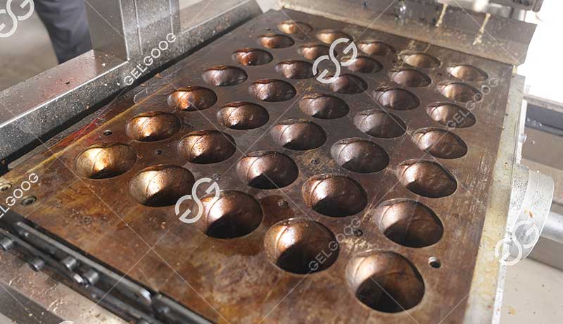  Automatic Wafer Cone Machine