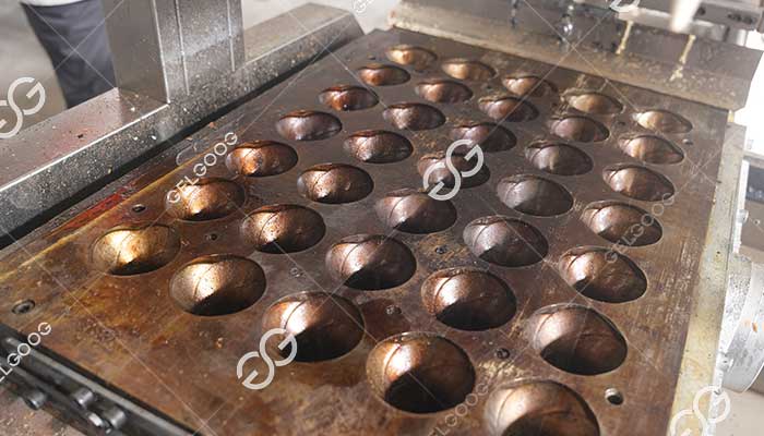what is the cost of ice cream cone making machine
