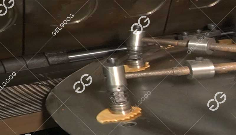 Automatic Rolled Sugar Cone Machine