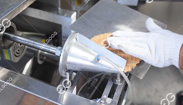 the process of making ice cream cones