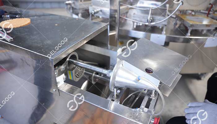 how are ice cream cones manufactured