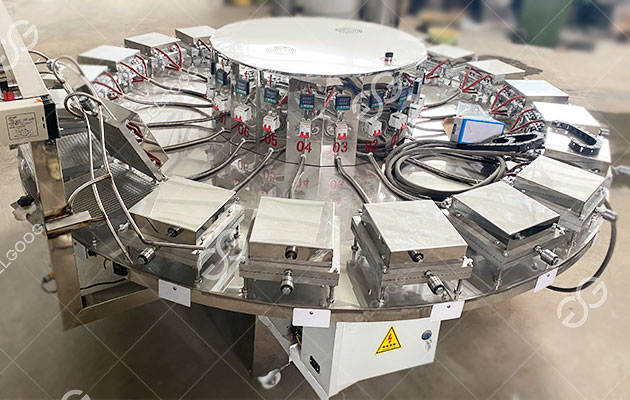 Pizzelle Maker Machine