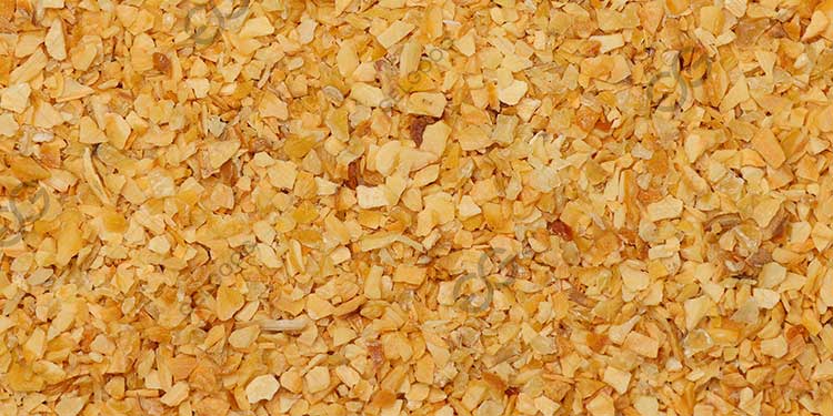 How Is Minced Garlic Processed?