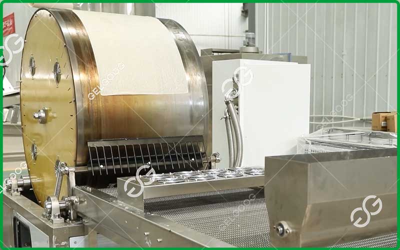 automatic Palacsinta machine